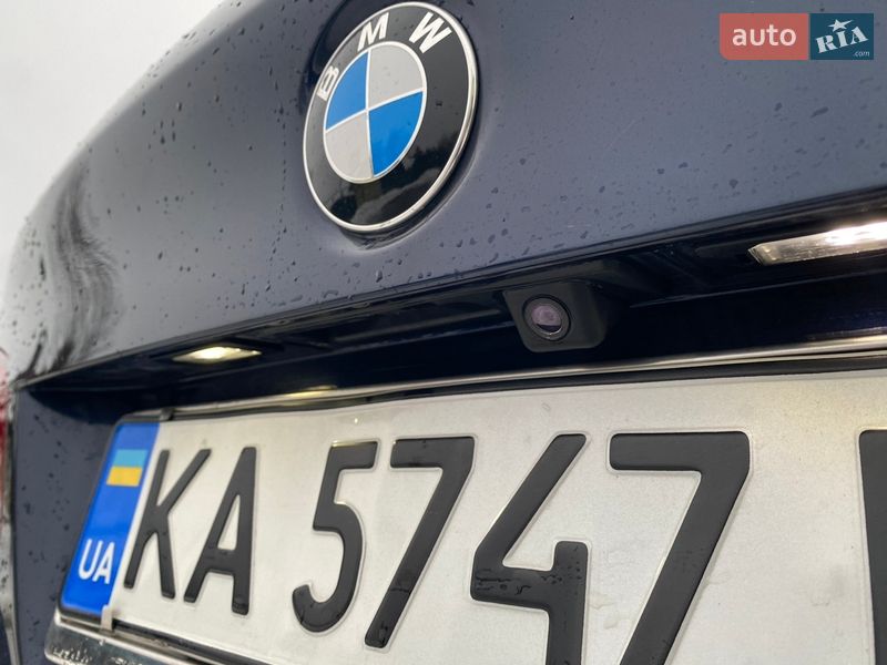 Седан BMW 5 Series 2011 в Стрые