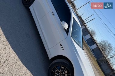 Седан BMW 5 Series 2011 в Звягеле