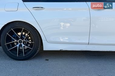 Седан BMW 5 Series 2011 в Звягеле