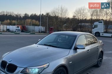 Седан BMW 5 Series 2005 в Городке