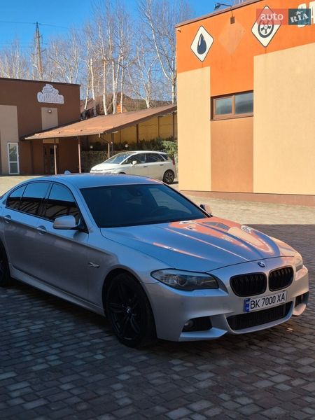 Седан BMW 5 Series 2011 в Ровно