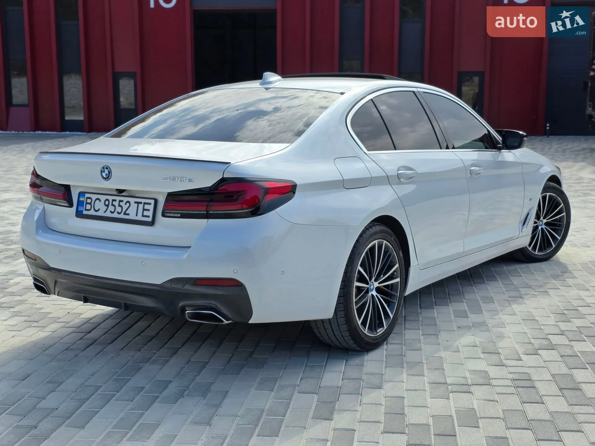 2022 BMW 5er - мініатюра 8