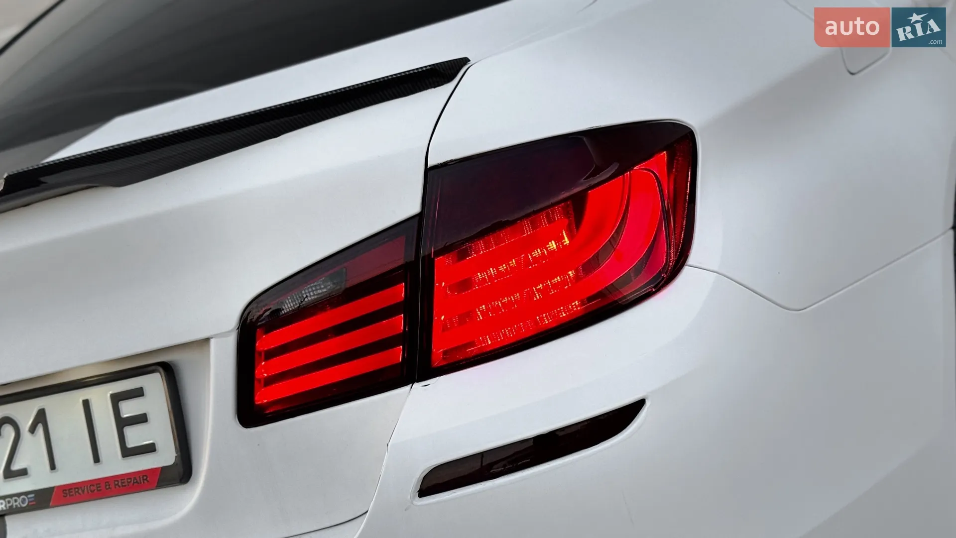 2010 BMW 5er - мініатюра 13