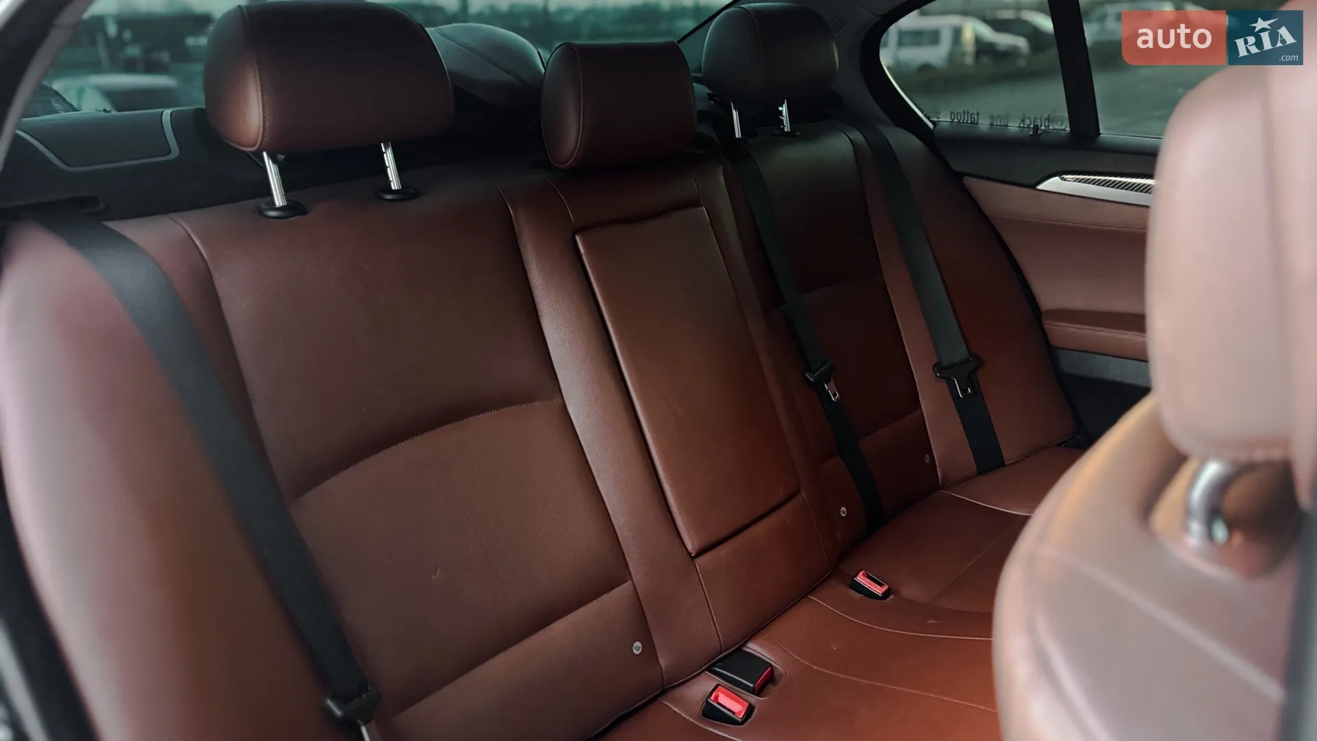 2010 BMW 5er - мініатюра 23