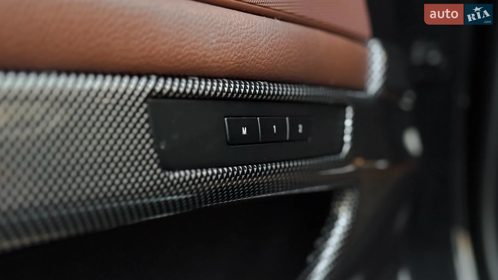 2010 BMW 5er - мініатюра 39