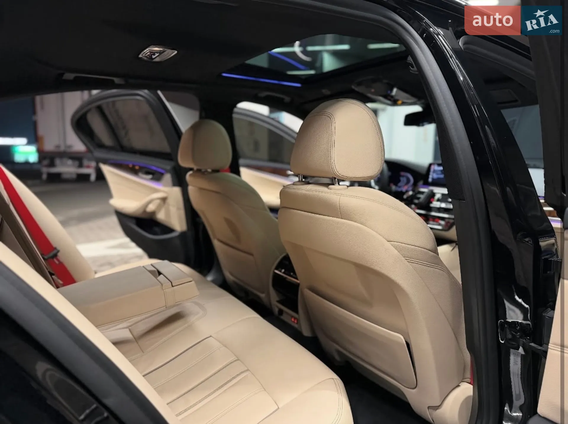 2020 BMW 5er - мініатюра 9