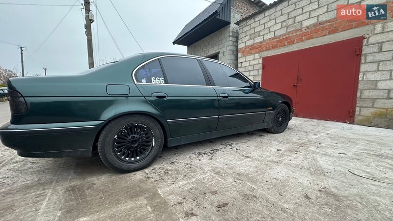 Седан BMW 5 Series 1996 в Краснограде