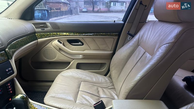 Седан BMW 5 Series 1996 в Краснограде