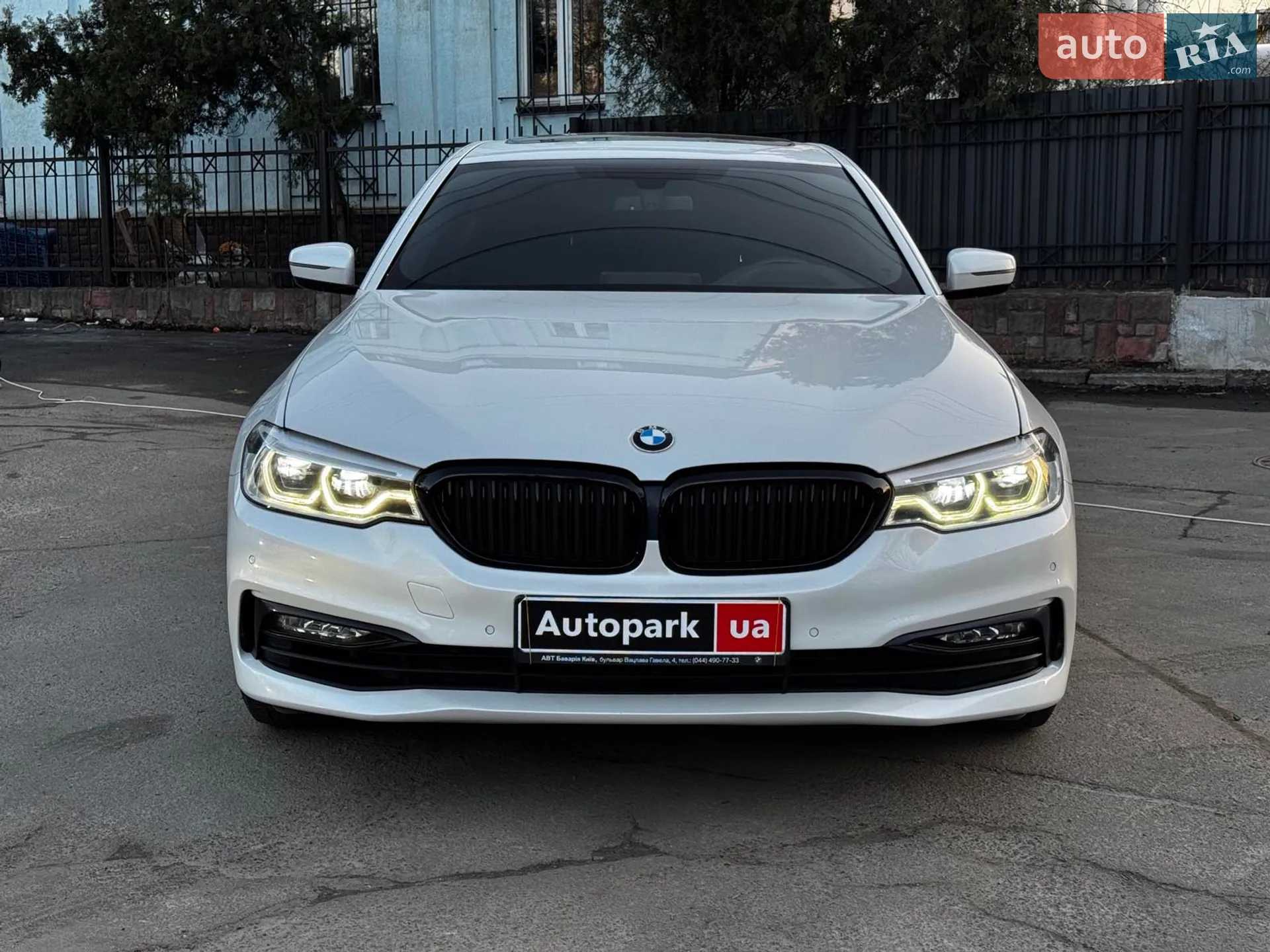 2017 BMW 5er - мініатюра 2