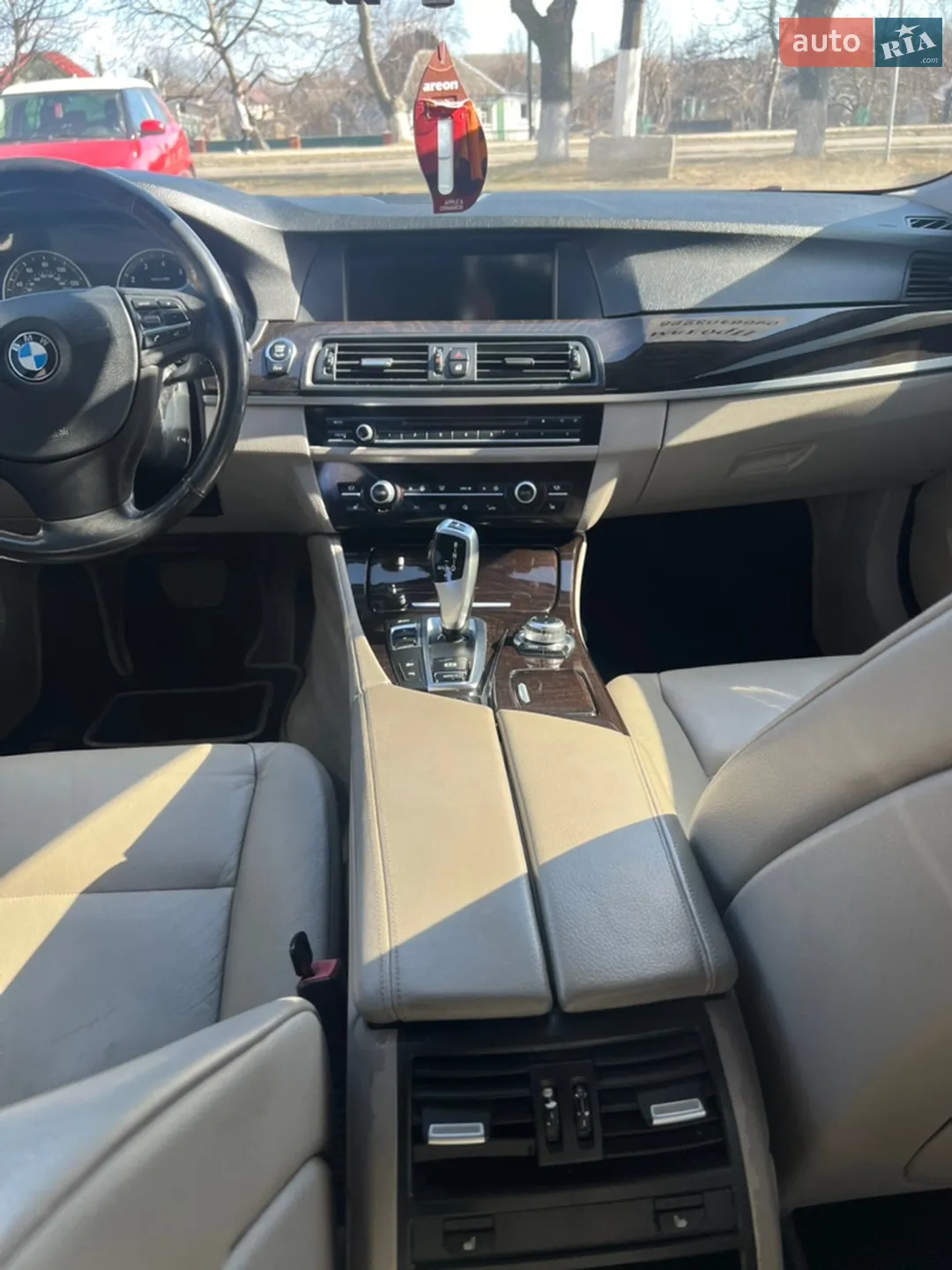 2011 BMW 5er - мініатюра 28