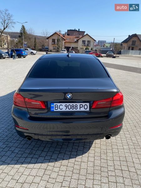 Седан BMW 5 Series 2017 в Львові