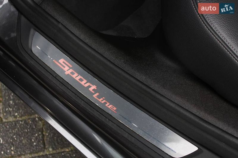 Седан BMW 5 Series 2017 в Львові