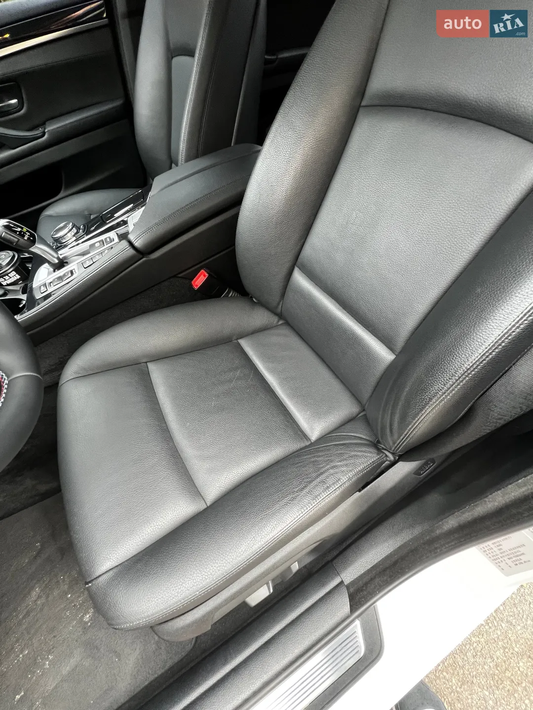 2016 BMW 5er - мініатюра 13