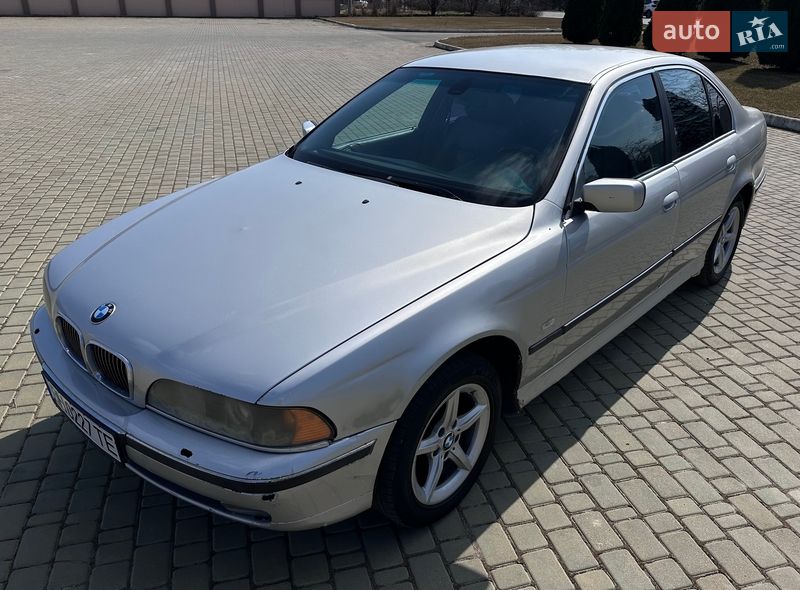 Седан BMW 5 Series 2000 в Одессе