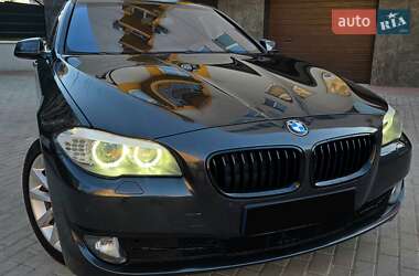 Седан BMW 5 Series 2013 в Тернополі
