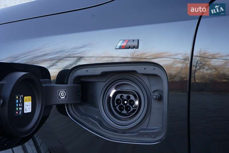 Седан BMW 5 Series 2024 в Одессе