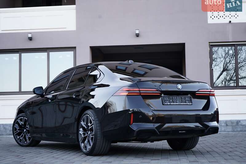 Седан BMW 5 Series 2024 в Одессе