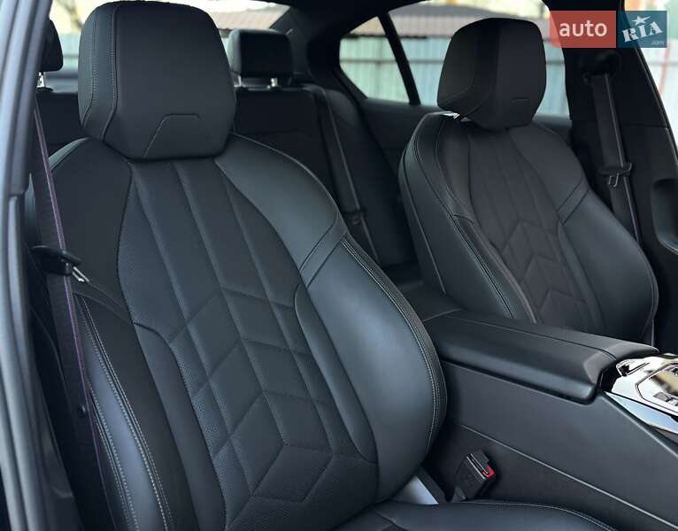 Седан BMW 5 Series 2024 в Одессе