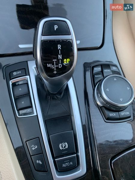 Седан BMW 5 Series 2015 в Киеве