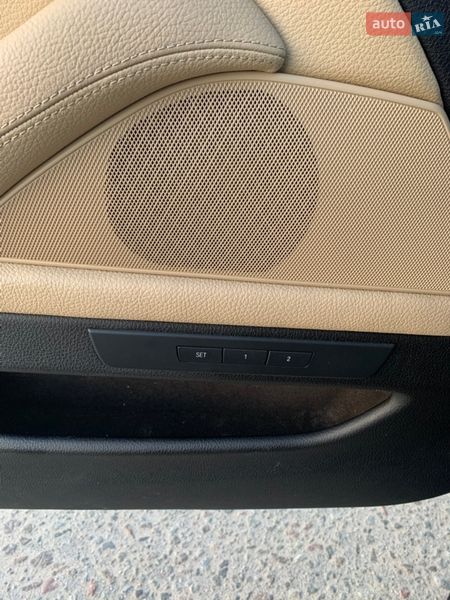 Седан BMW 5 Series 2015 в Киеве