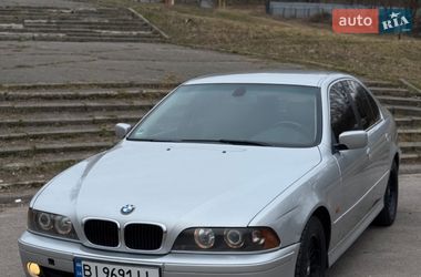 Седан BMW 5 Series 2000 в Киеве
