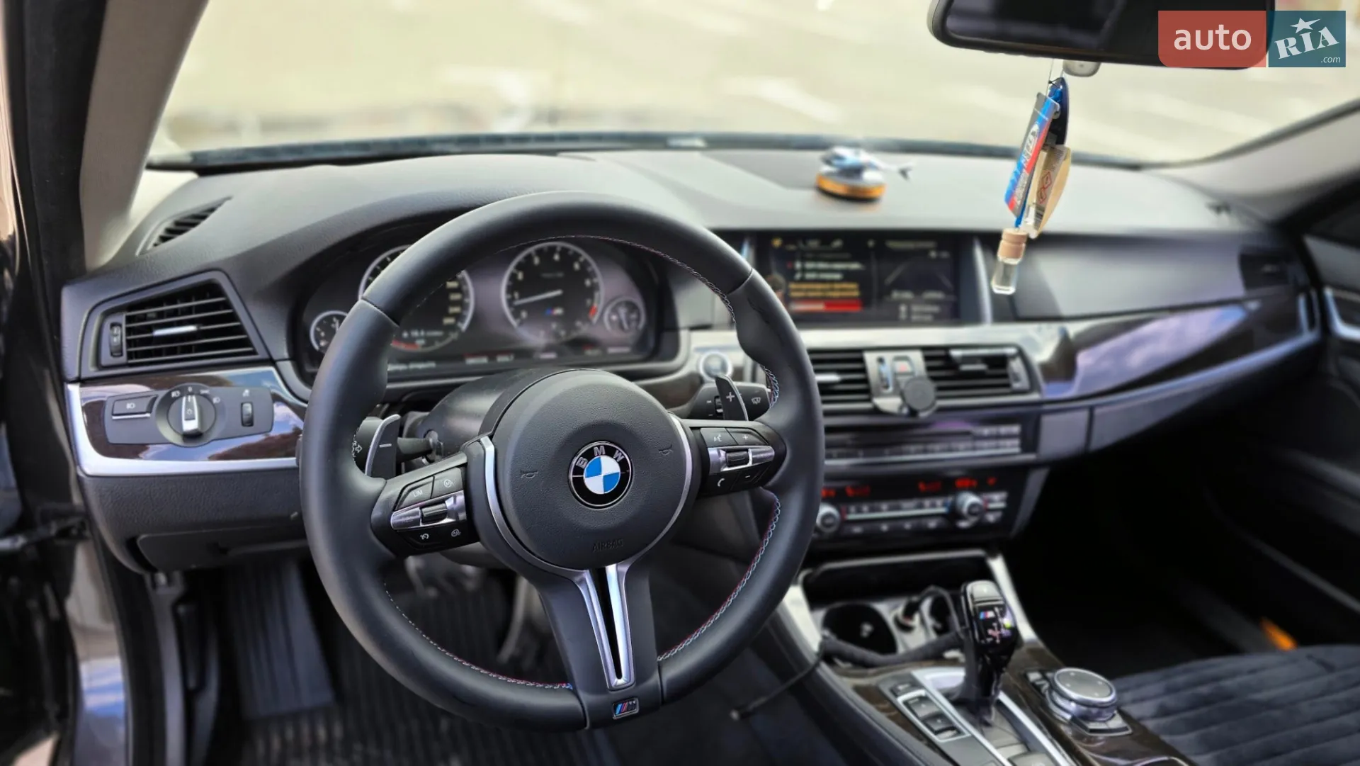 2015 BMW 5er - мініатюра 11