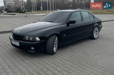 Седан BMW 5 Series 2001 в Харькове