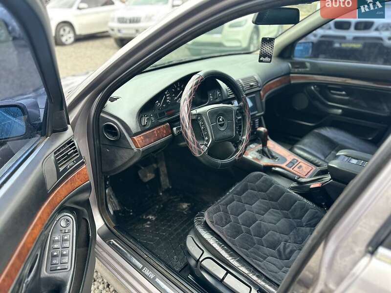 Седан BMW 5 Series 1997 в Харькове