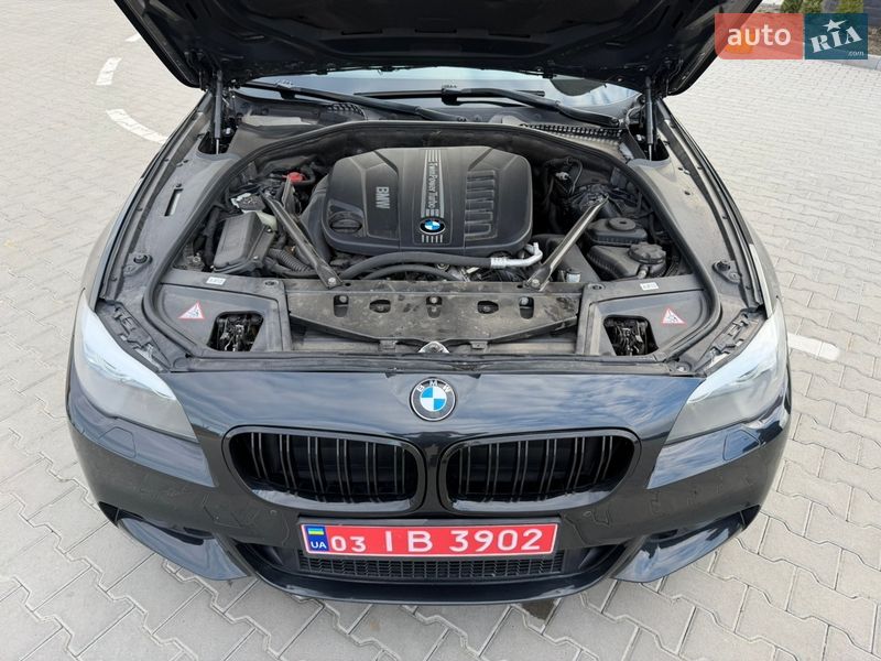 Седан BMW 5 Series 2012 в Дубні