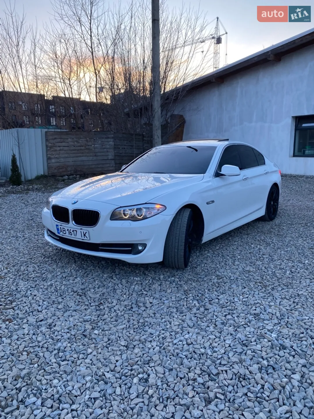 2011 BMW 5er - мініатюра 2