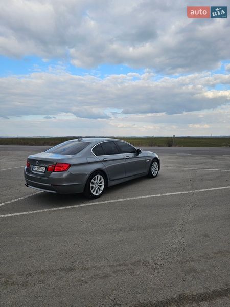 Седан BMW 5 Series 2011 в Здолбуніві