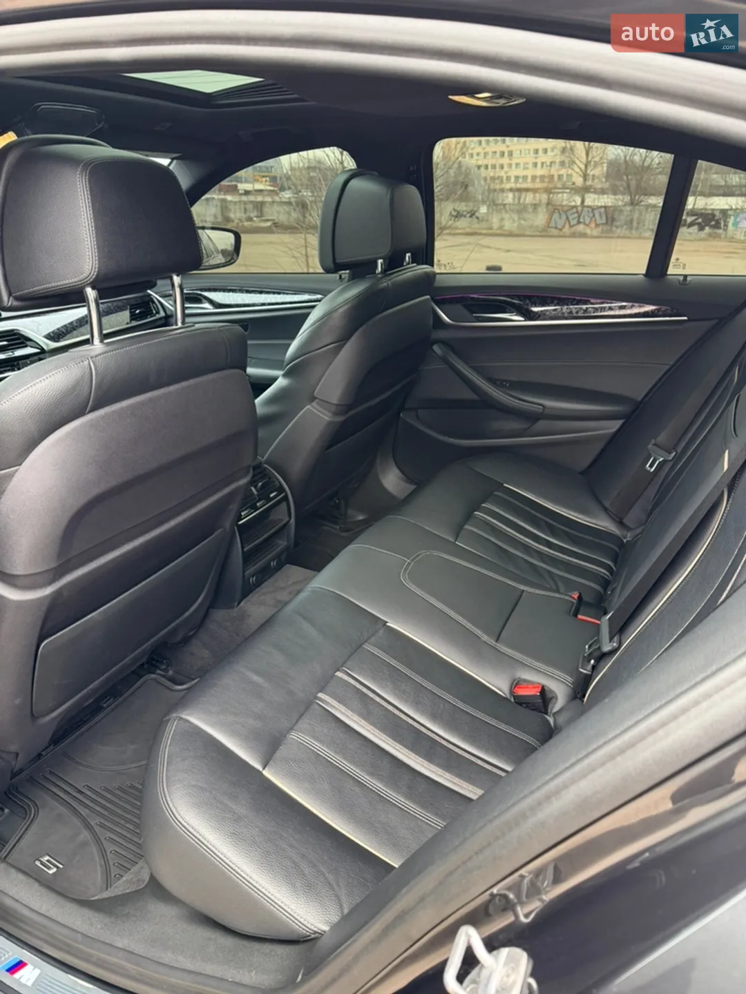 2017 BMW 5er - мініатюра 10