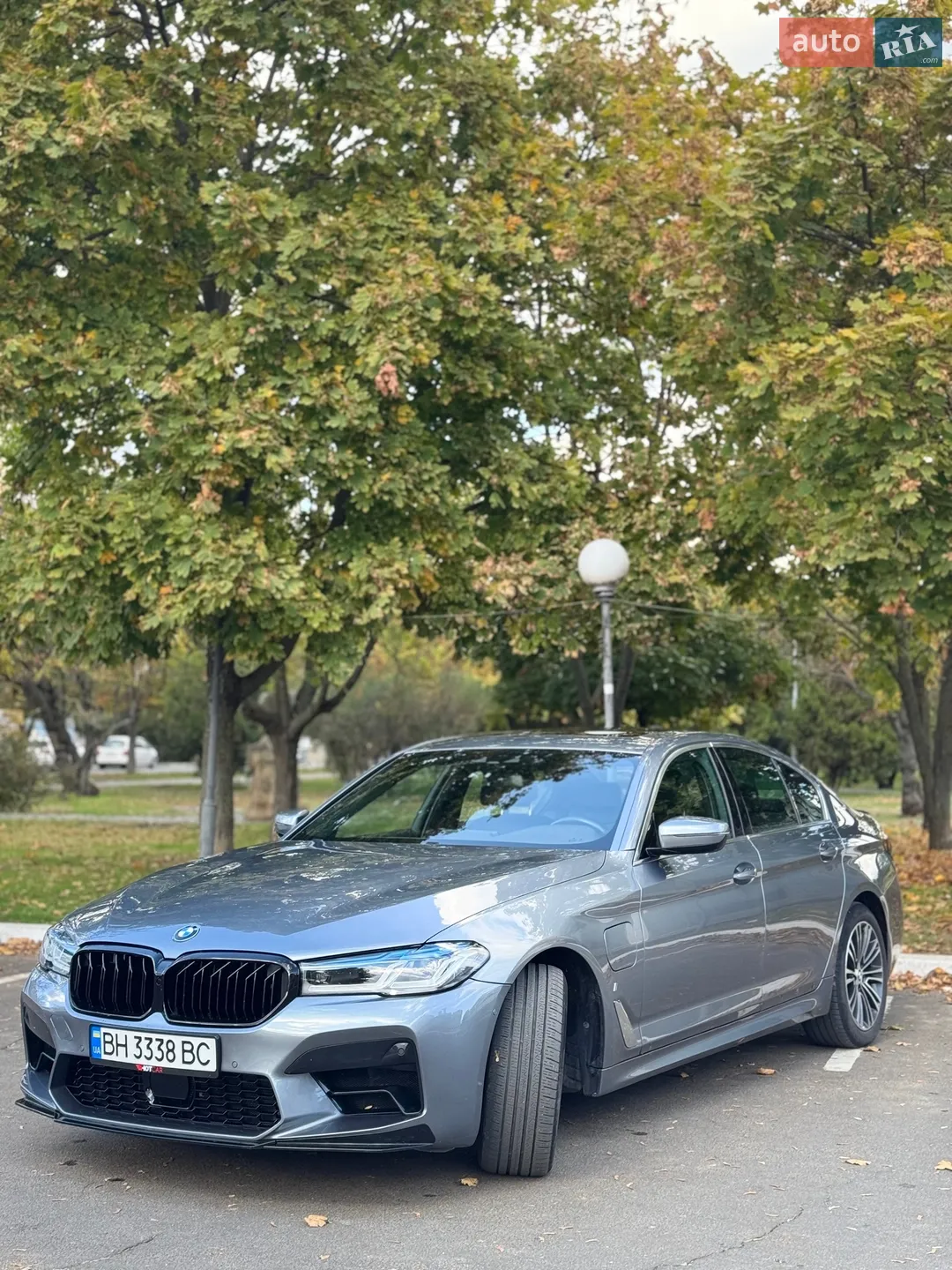 2018 BMW 5er - мініатюра 2