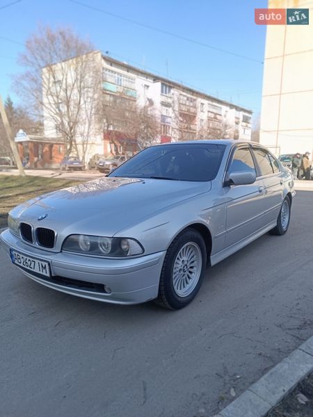 BMW 5 Series 2001