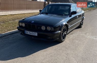 Седан BMW 5 Series 1989 в Тетиеве