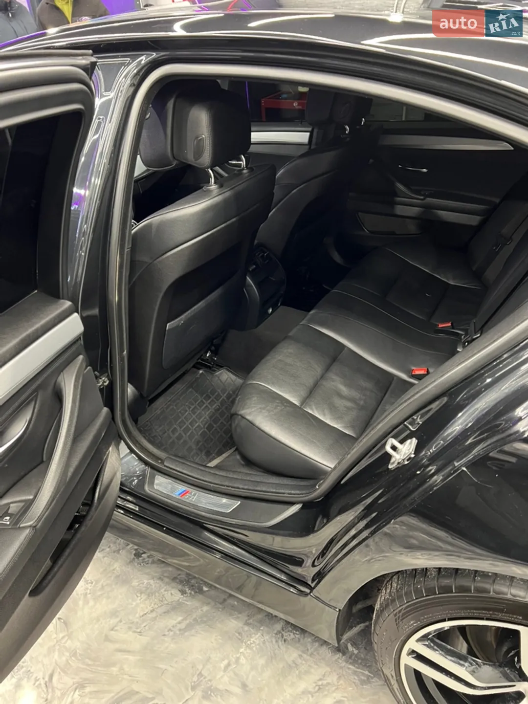 2012 BMW 5er - мініатюра 32