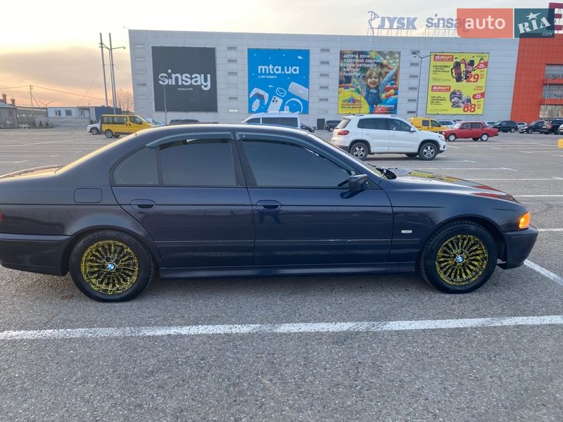 Седан BMW 5 Series 1999 в Черновцах