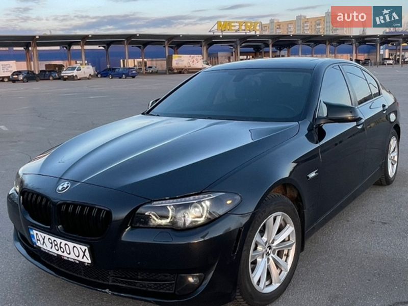 Седан BMW 5 Series 2012 в Харкові