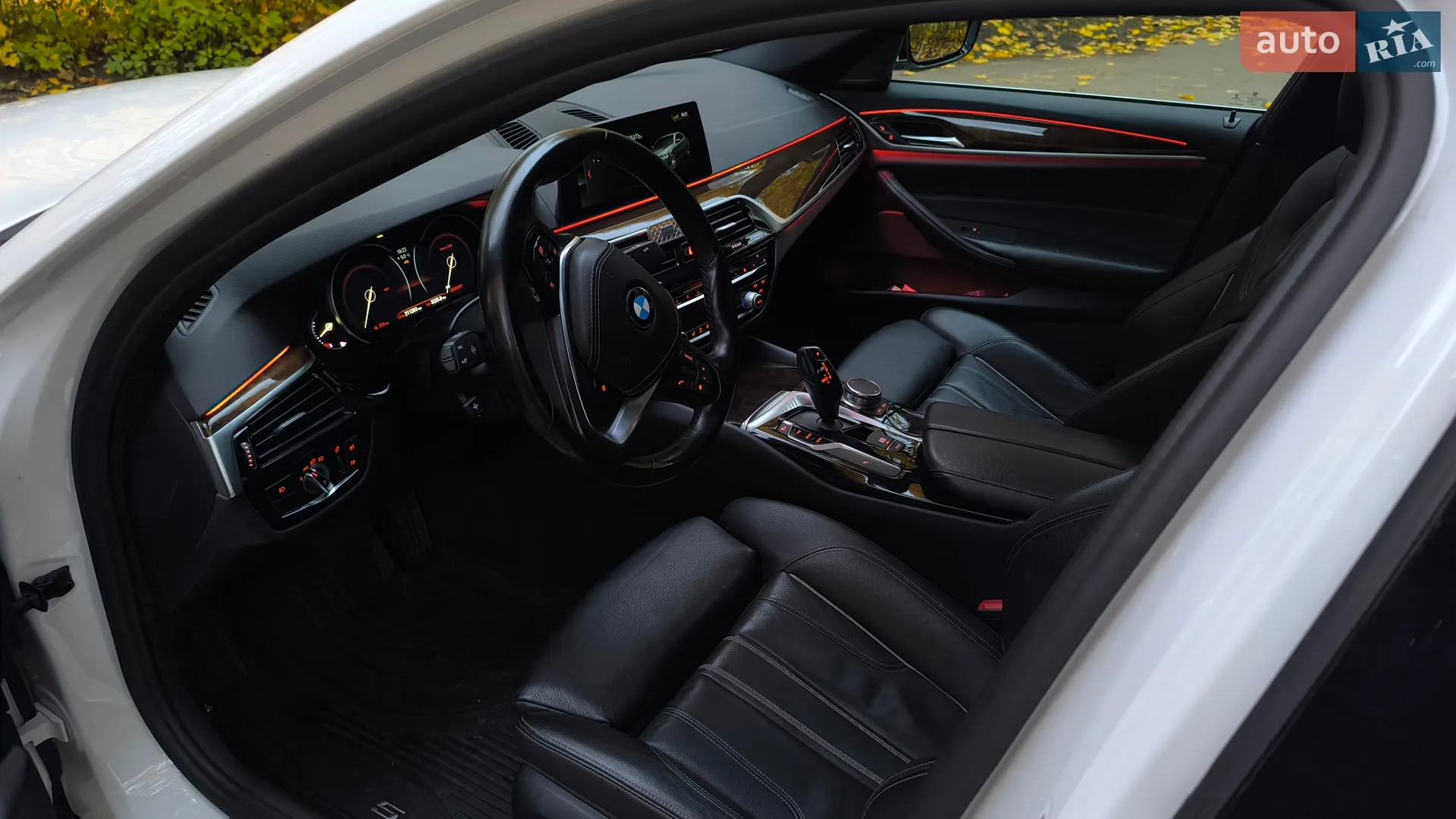 2017 BMW 5er - мініатюра 27