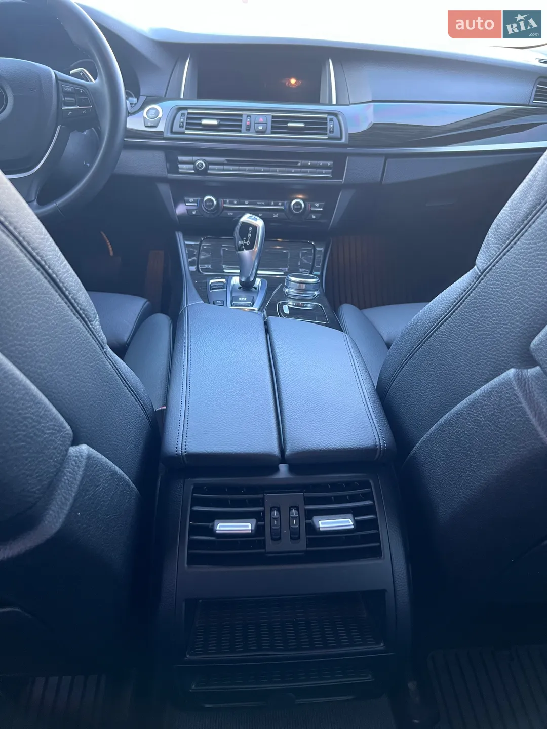 2015 BMW 5er - мініатюра 12