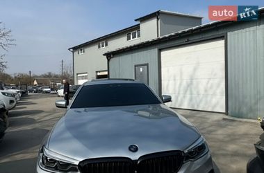 Седан BMW 5 Series 2017 в Львове