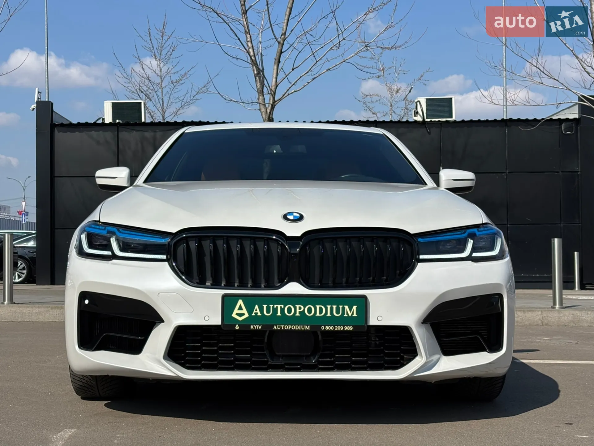 2018 BMW 5er - мініатюра 2