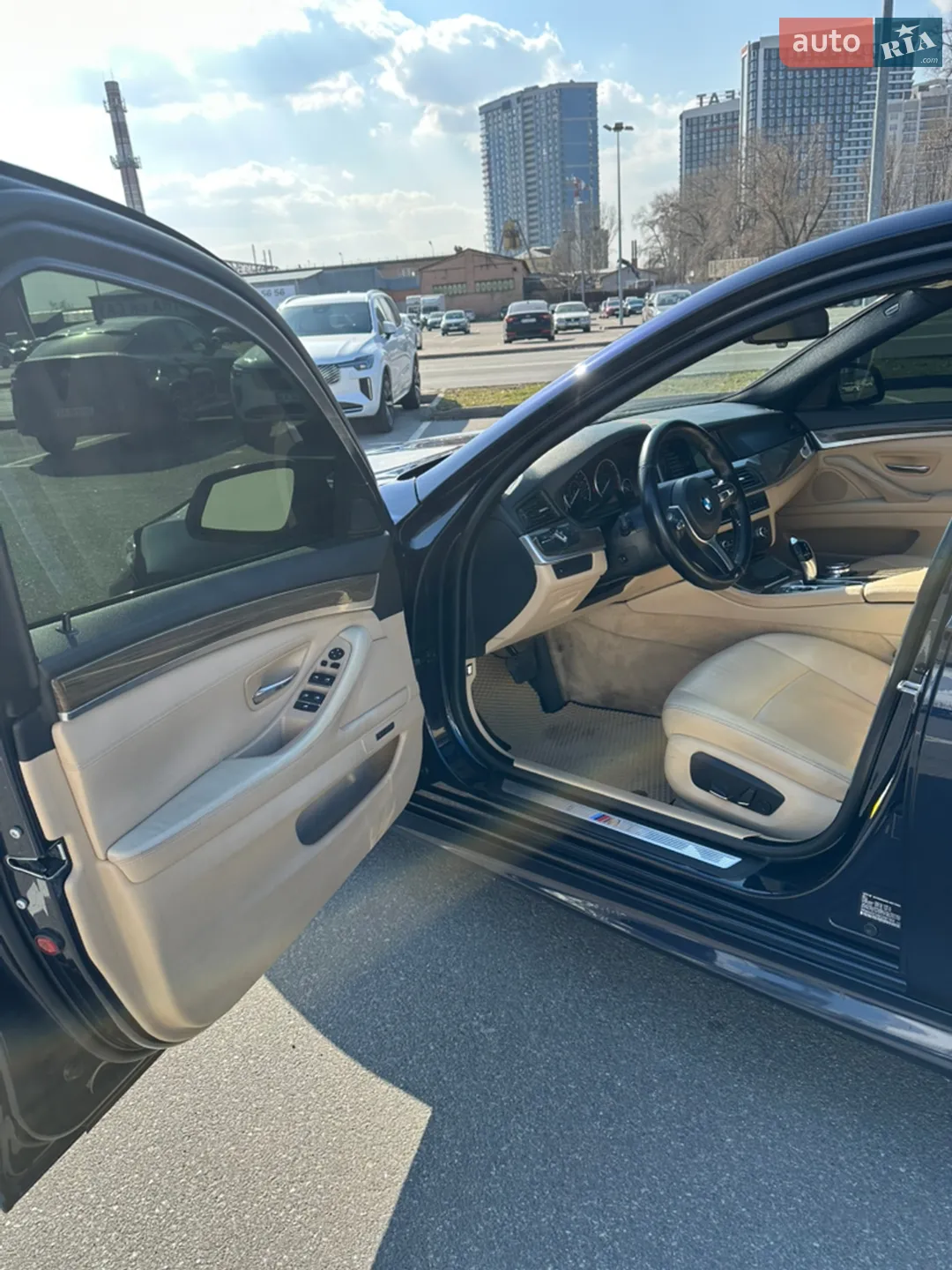 2013 BMW 5er - мініатюра 13