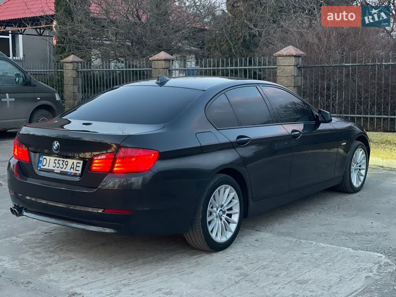 Седан BMW 5 Series 2012 в Березному фото 31 Седан BMW 5 Series 2012 в Березному
