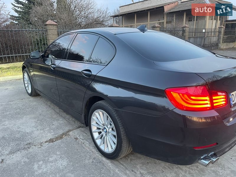 Седан BMW 5 Series 2012 в Березному фото 34 Седан BMW 5 Series 2012 в Березному