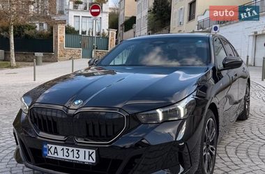 Седан BMW 5 Series 2024 в Києві