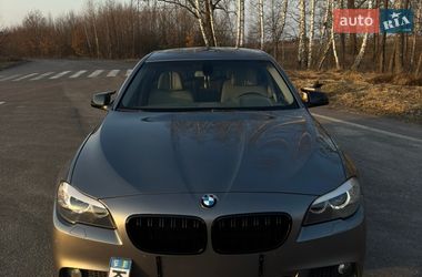 Седан BMW 5 Series 2012 в Рокитному