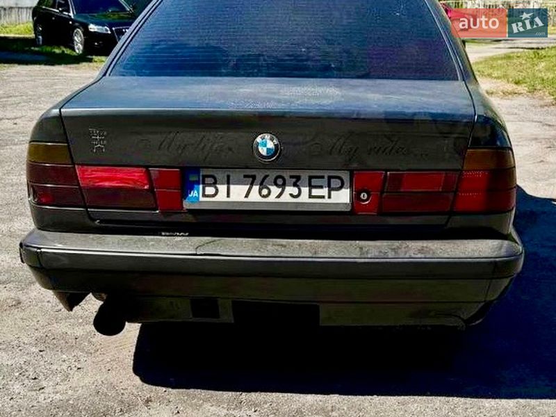 Седан BMW 5 Series 1991 в Кременчуге
