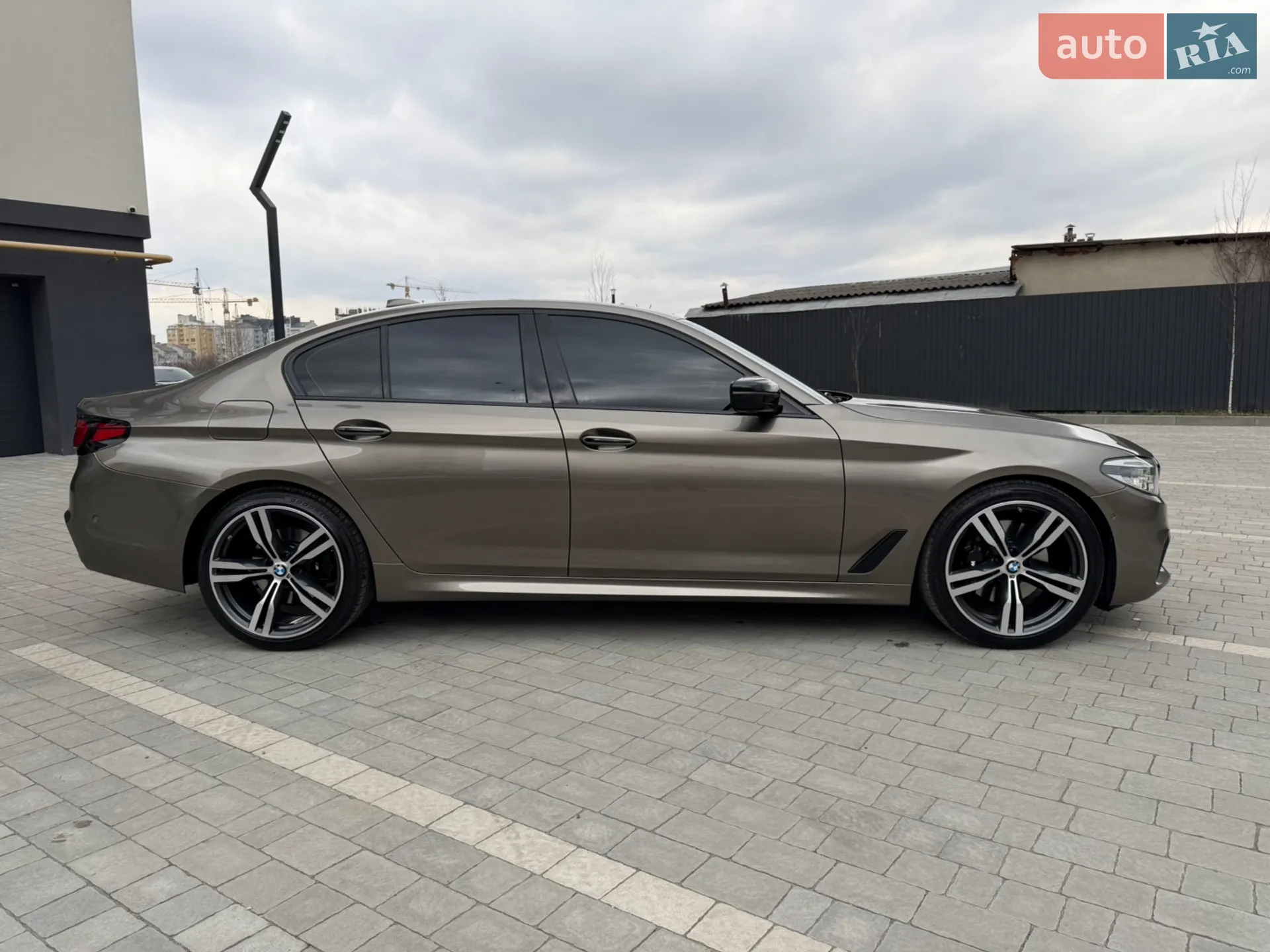 2017 BMW 5er - мініатюра 5