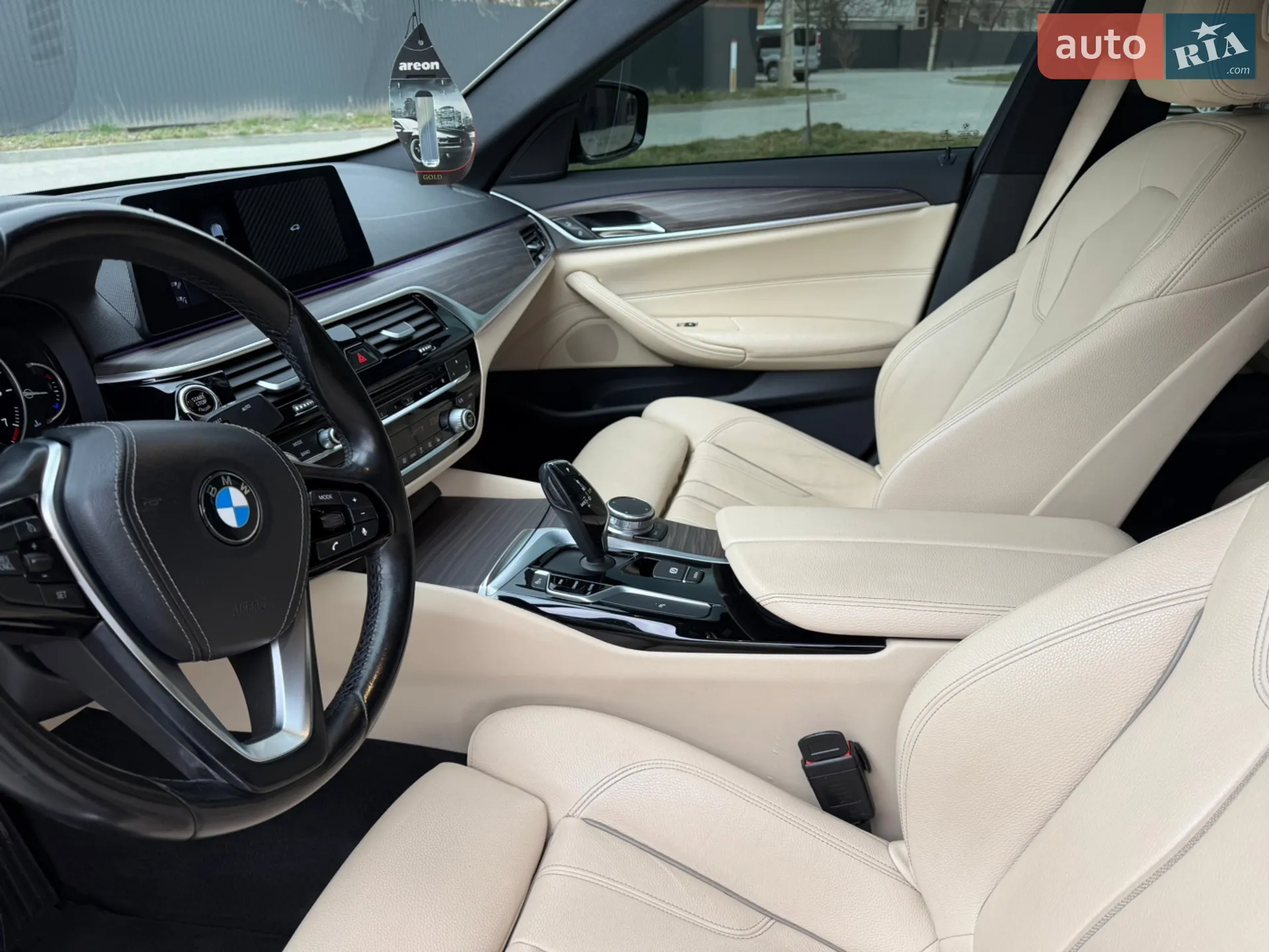2017 BMW 5er - мініатюра 15